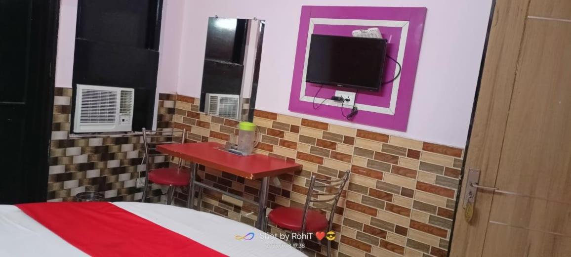 Hotel New Apple Rose Chandigarh Near Railway Station Dariya Uco Bank Ke Pass Luaran gambar